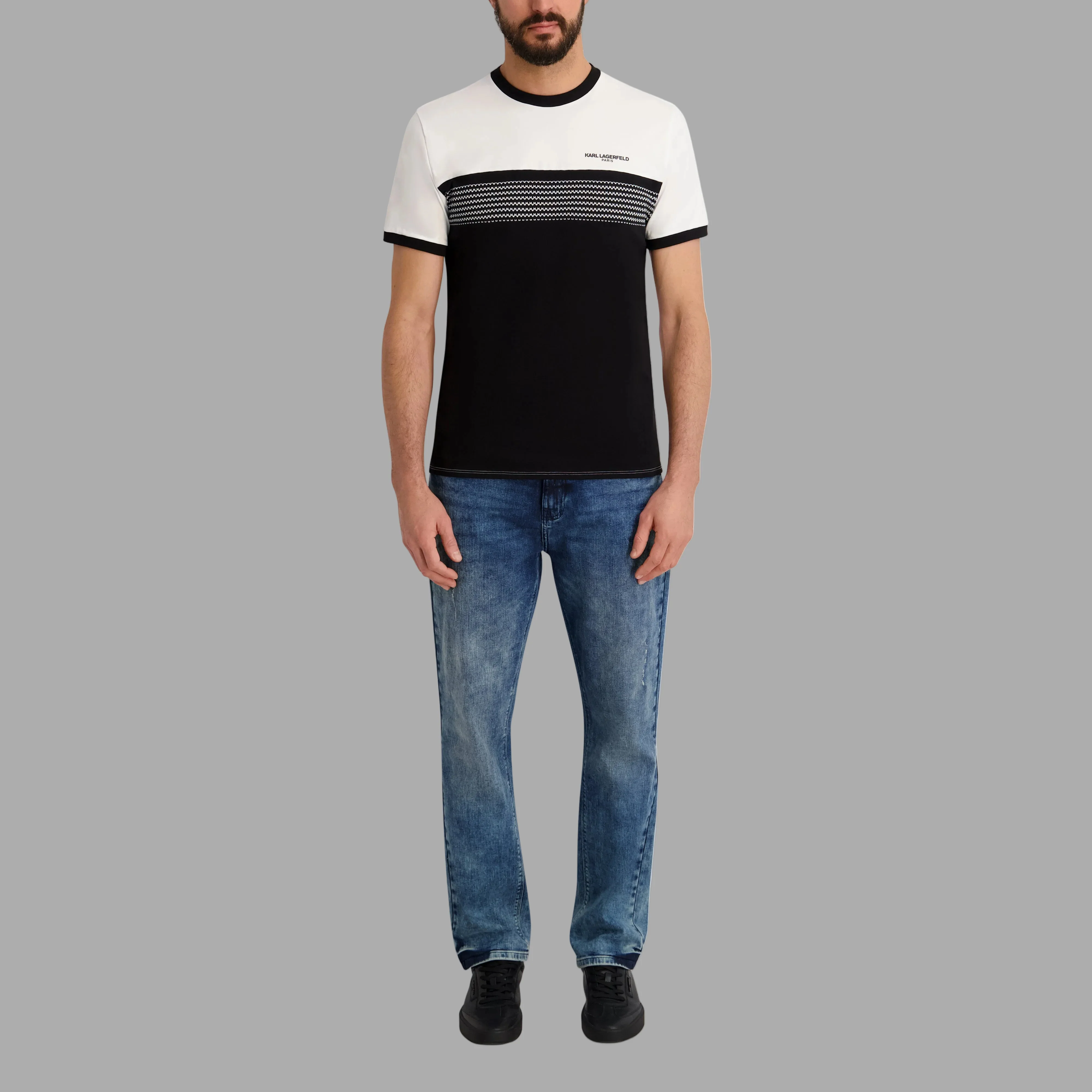 1797-colorblock-logo-tee-4.webp COLORBLOCK LOGO TEE