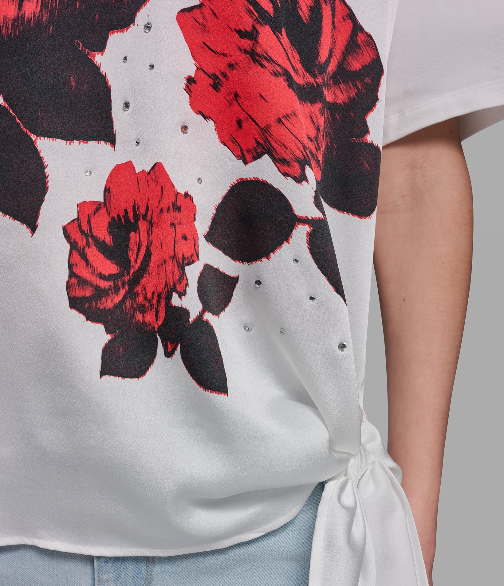 ROSE PRINT TOP WITH TIE