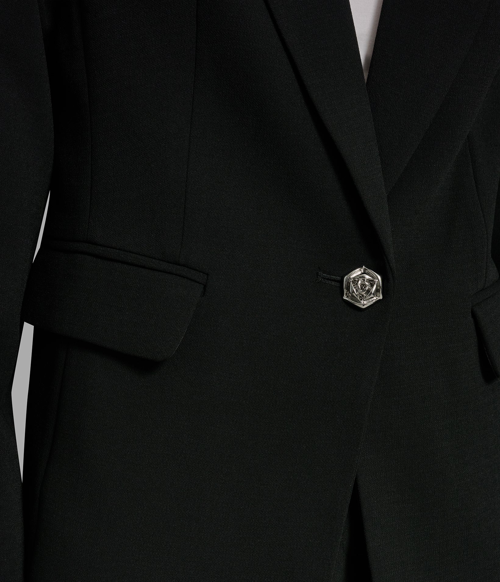 2654-taping-detail-blazer-6.jpg TAPING DETAIL BLAZER