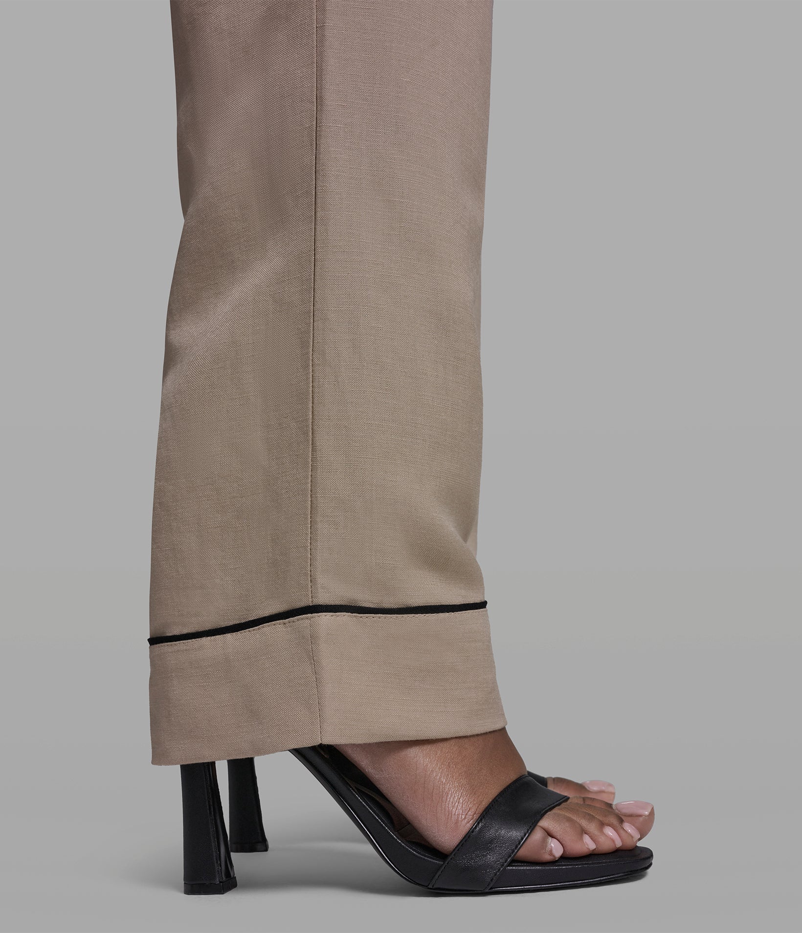 LINEN-BLEND STRAIGHT-LEG ANKLE PANT