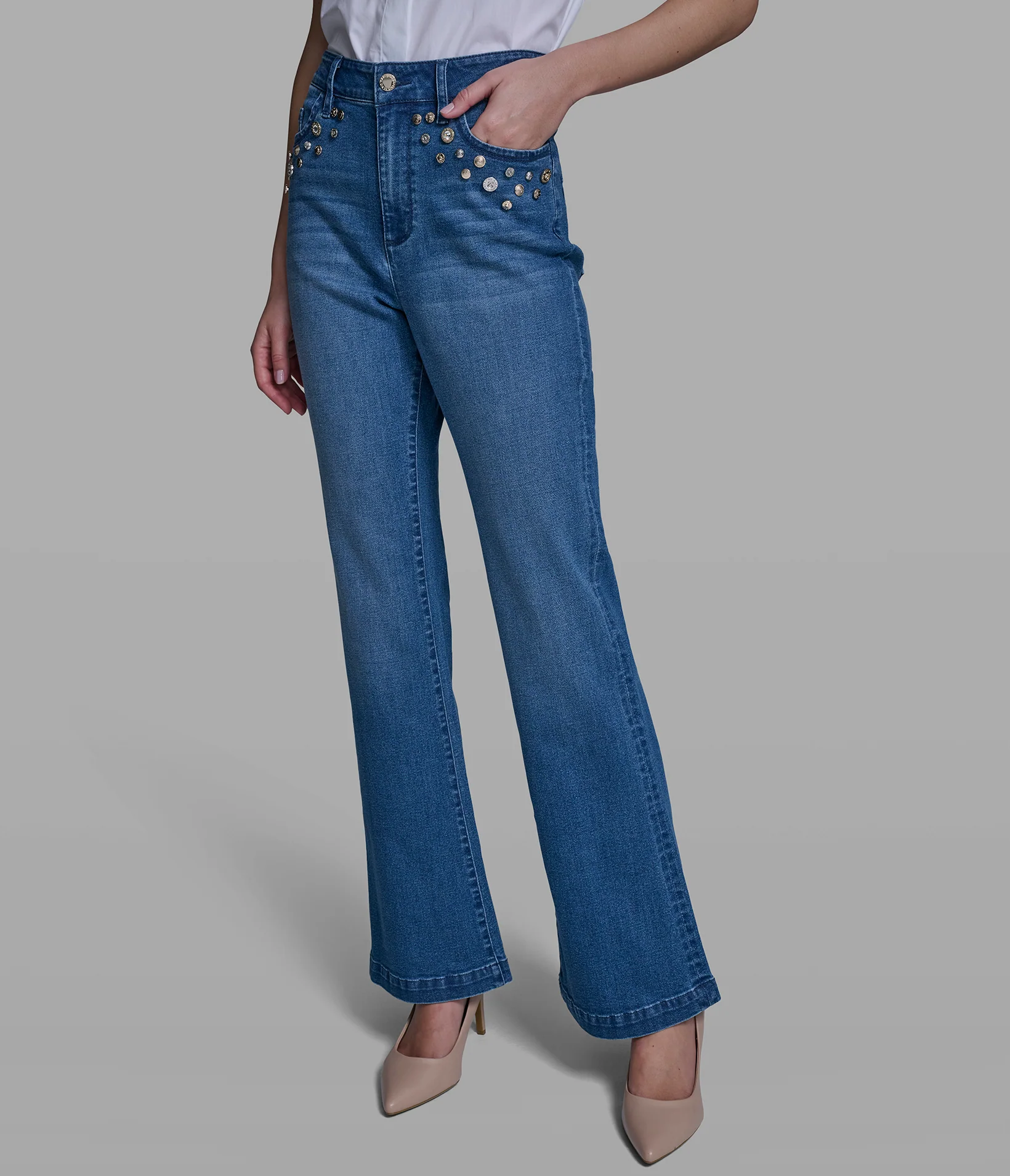 3084-mid-rise-cotton-blend-coin-straight-leg-jean-1.webp MID-RISE COTTON-BLEND COIN STRAIGHT-LEG JEAN
