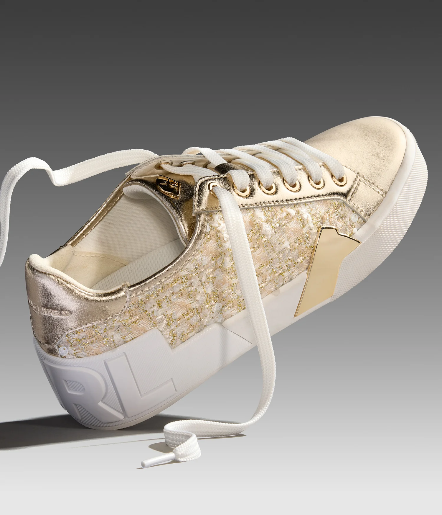 MELORA LACE UP SNEAKER