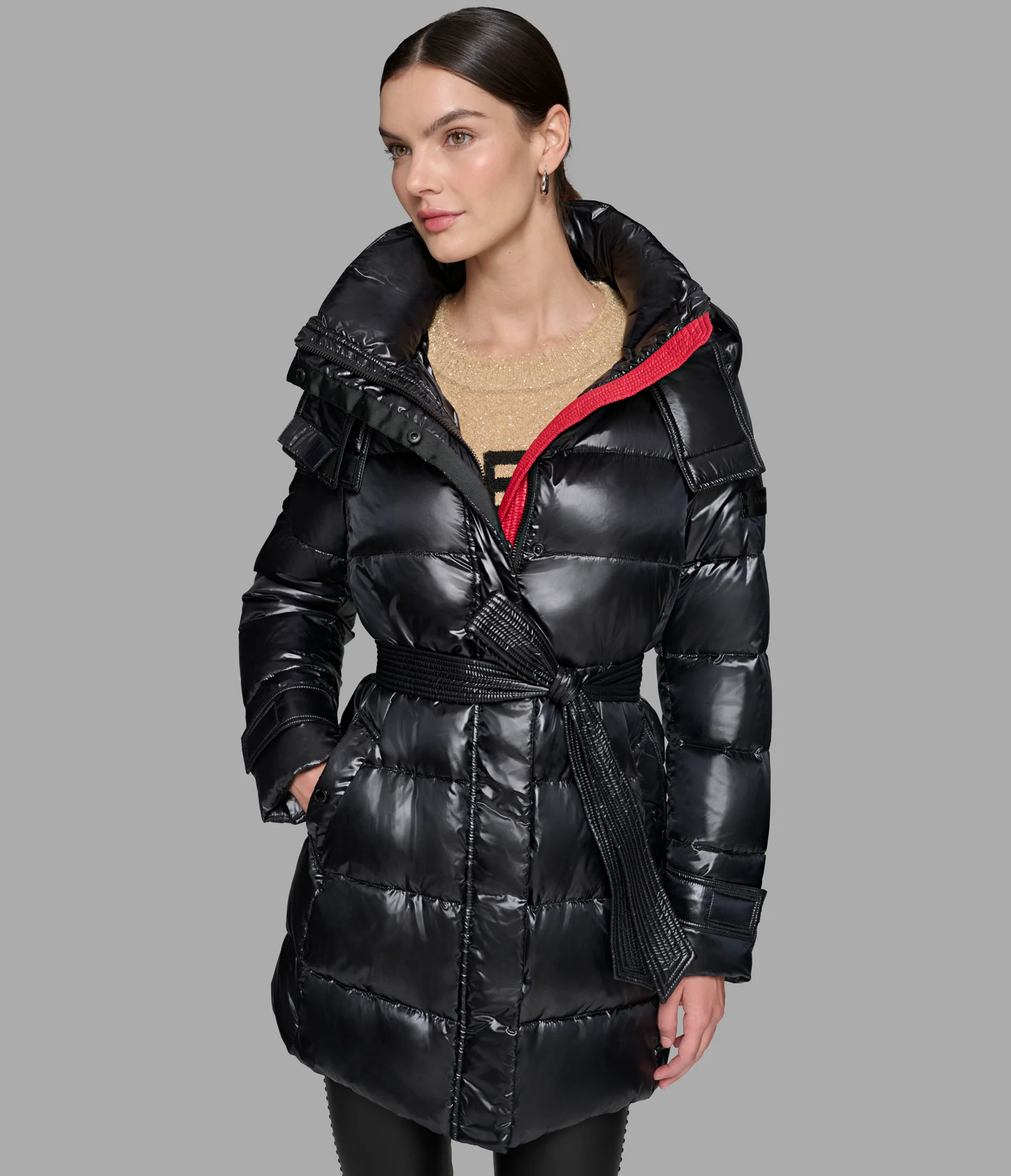 3482-contrast-belted-short-puffer-1.webp CONTRAST BELTED SHORT PUFFER