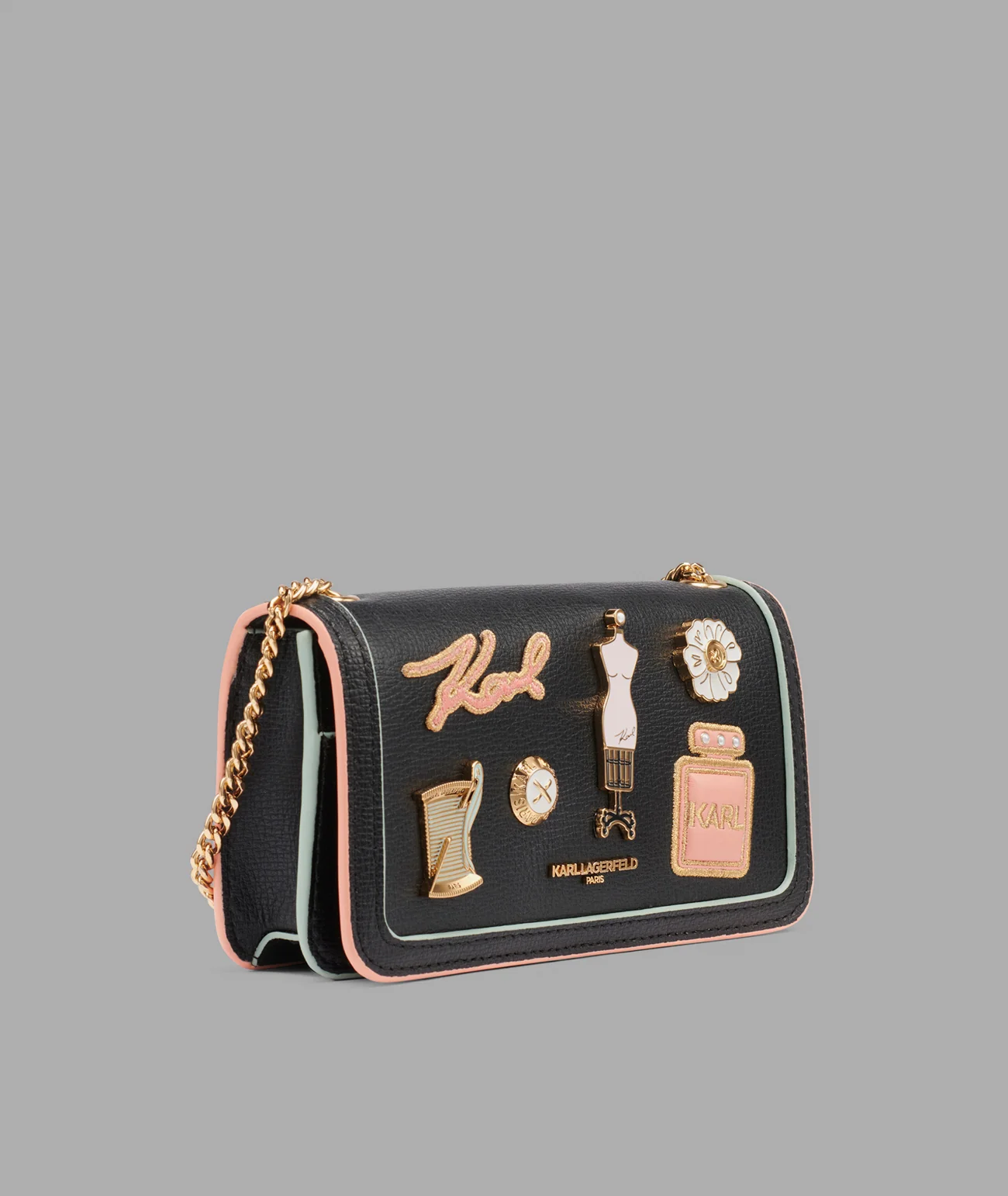 KOSETTE SHOULDER BAG WITH OVERSIZED FASHION PINS