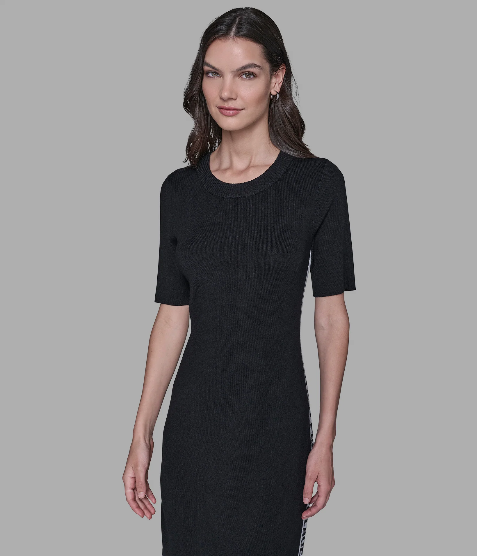 3941-midi-knit-dress-4.webp MIDI KNIT DRESS