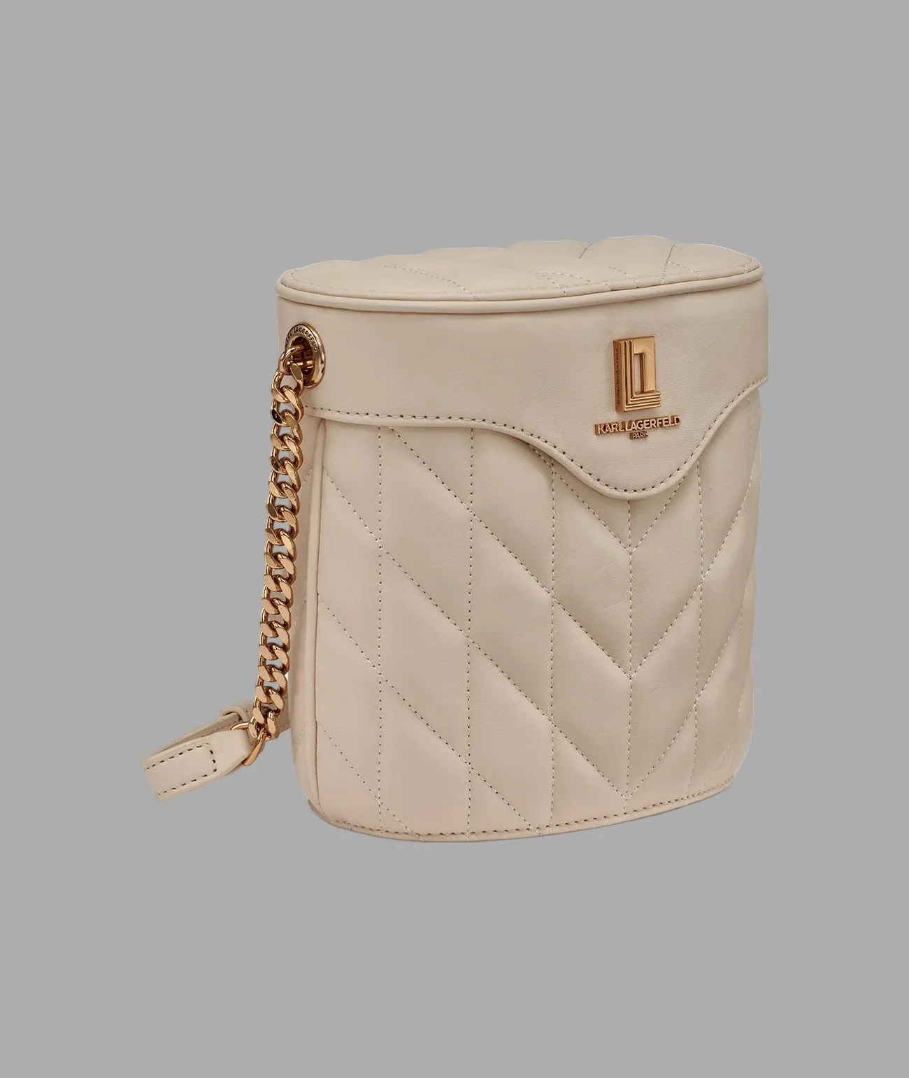 401-lafayette-crossbody-bucket-bag-3.webp LAFAYETTE CROSSBODY BUCKET BAG