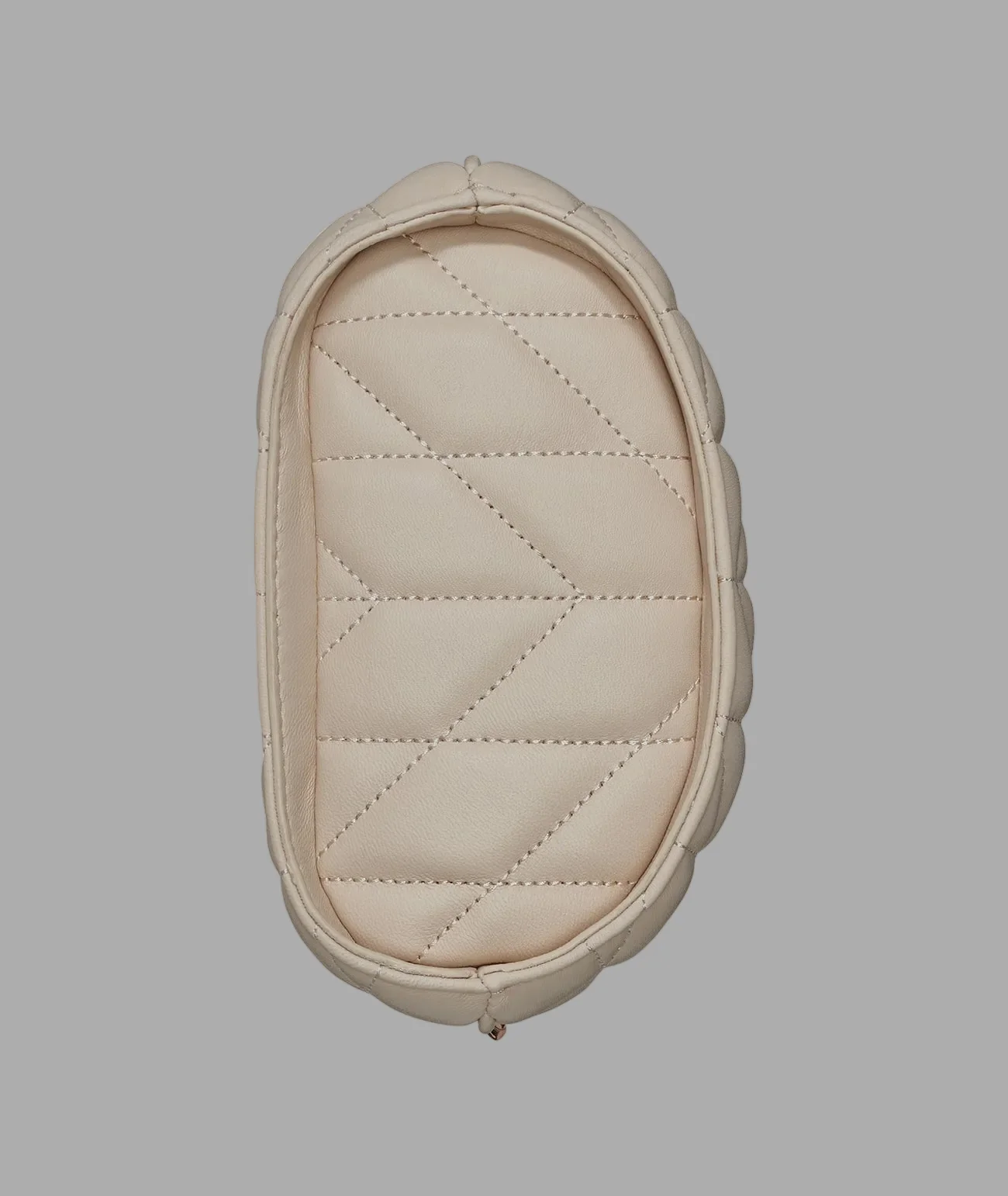 401-lafayette-crossbody-bucket-bag-6.webp LAFAYETTE CROSSBODY BUCKET BAG