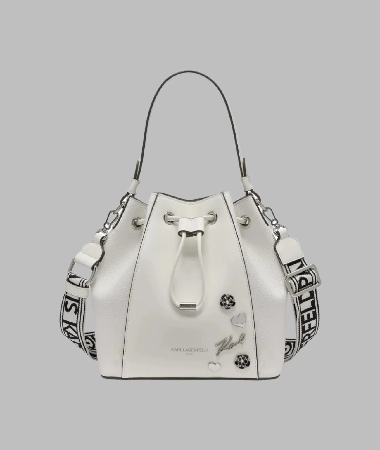 459-adele-bucketbag-1.webp ADELE BUCKETBAG