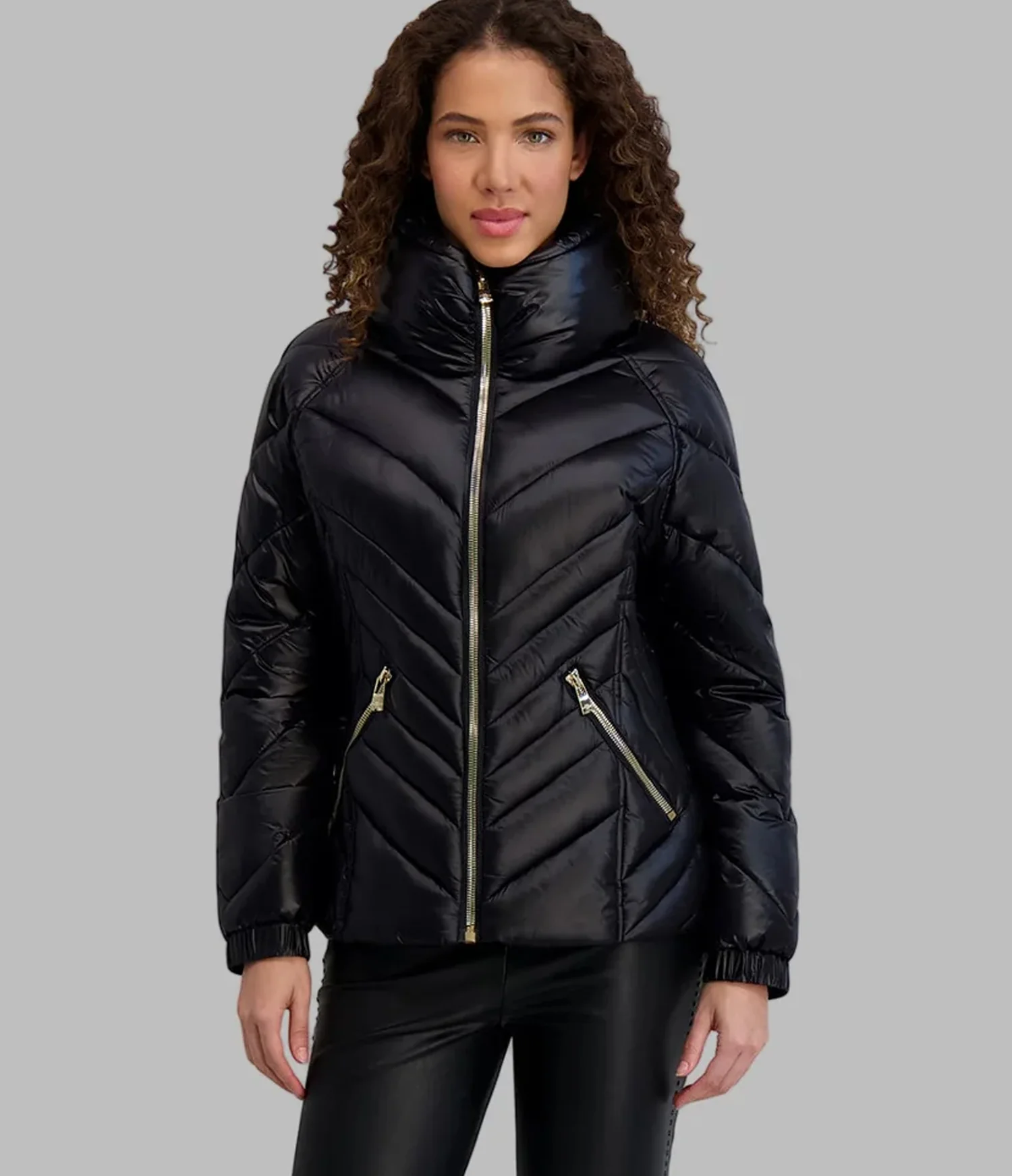 4594-pillow-collar-puffer-jacket-1.webp PILLOW COLLAR PUFFER JACKET