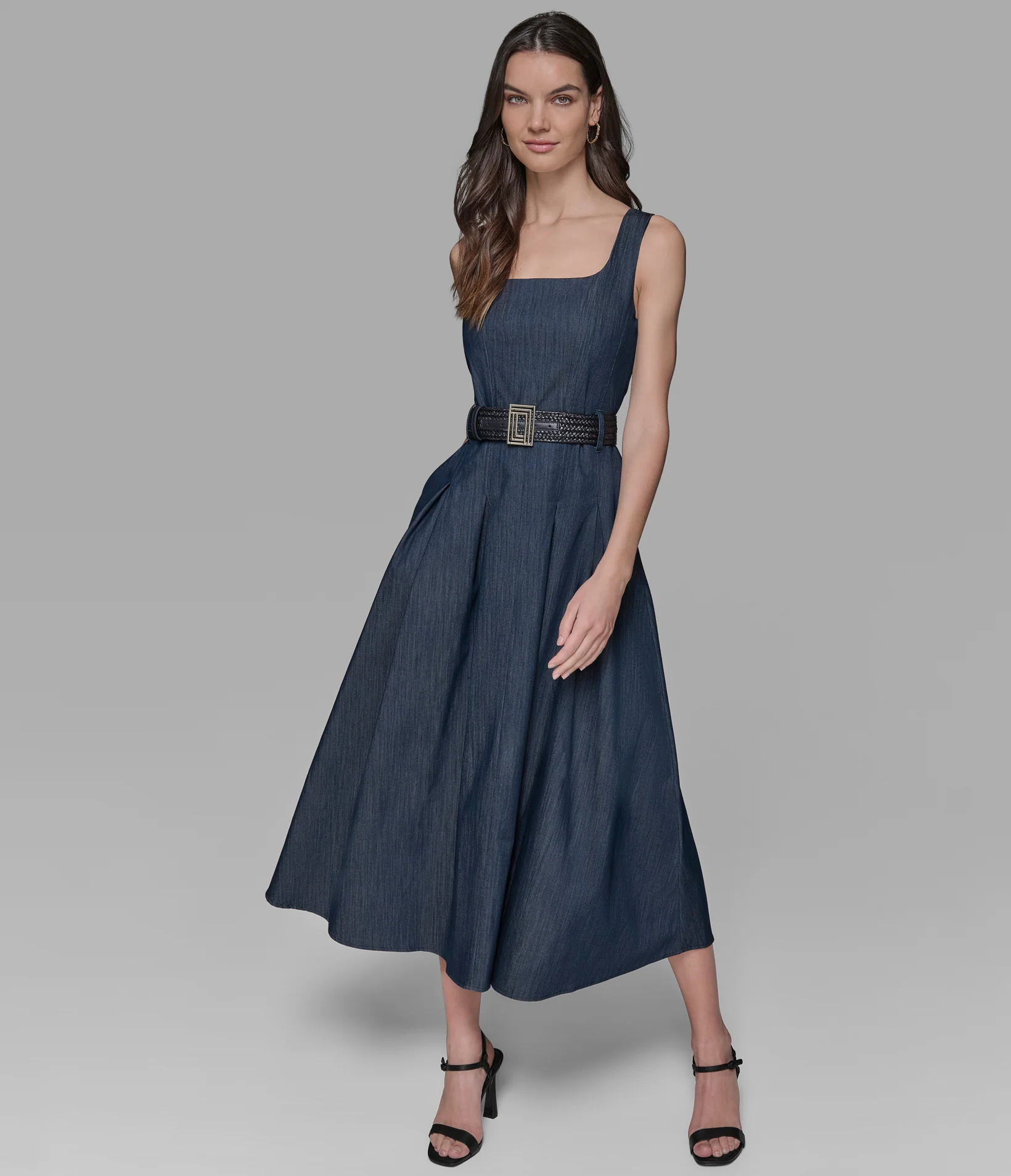 464-cotton-blend-denim-pleated-midi-dress-1.webp COTTON-BLEND DENIM PLEATED MIDI DRESS