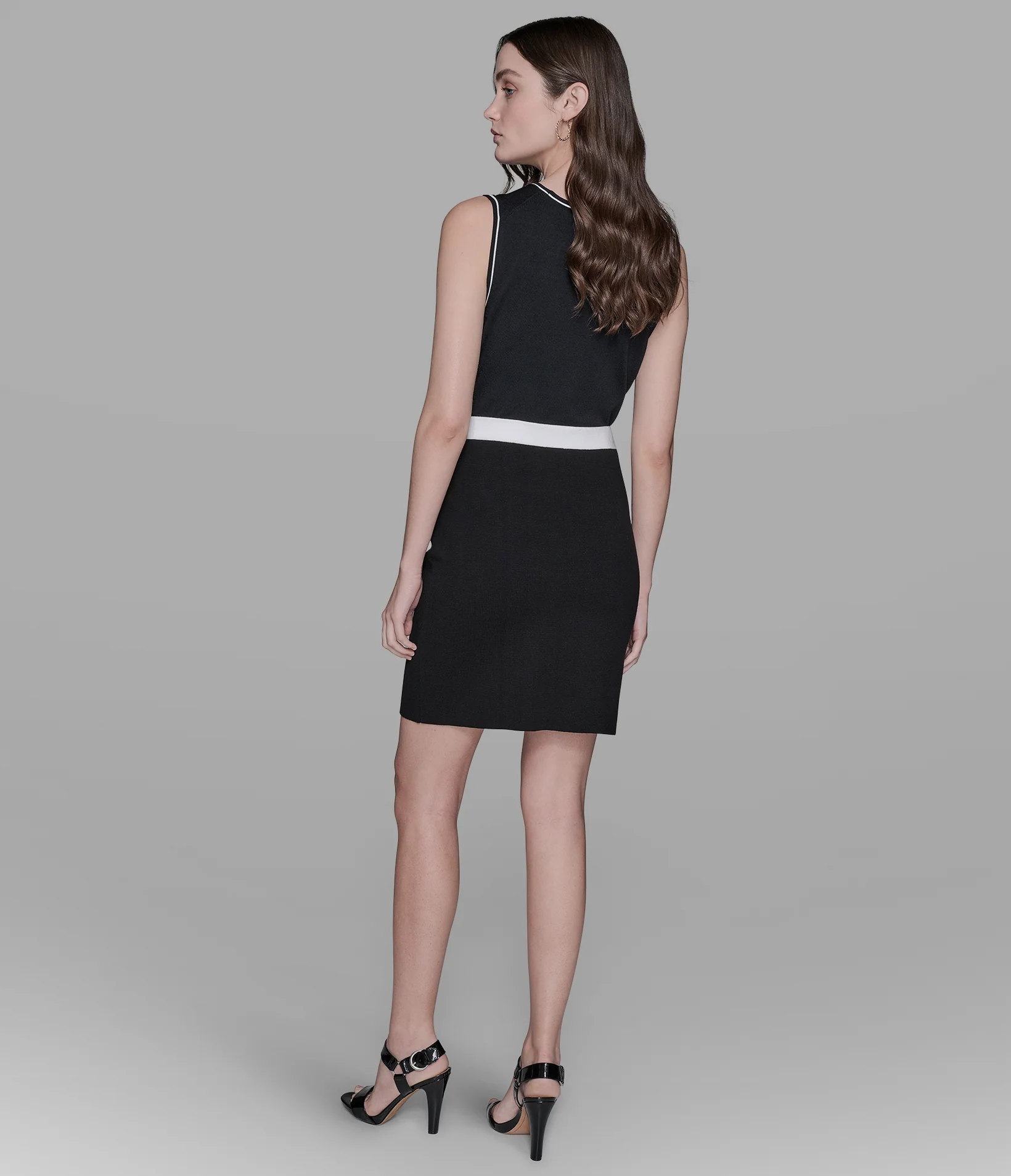 MINI KNIT SKIRT