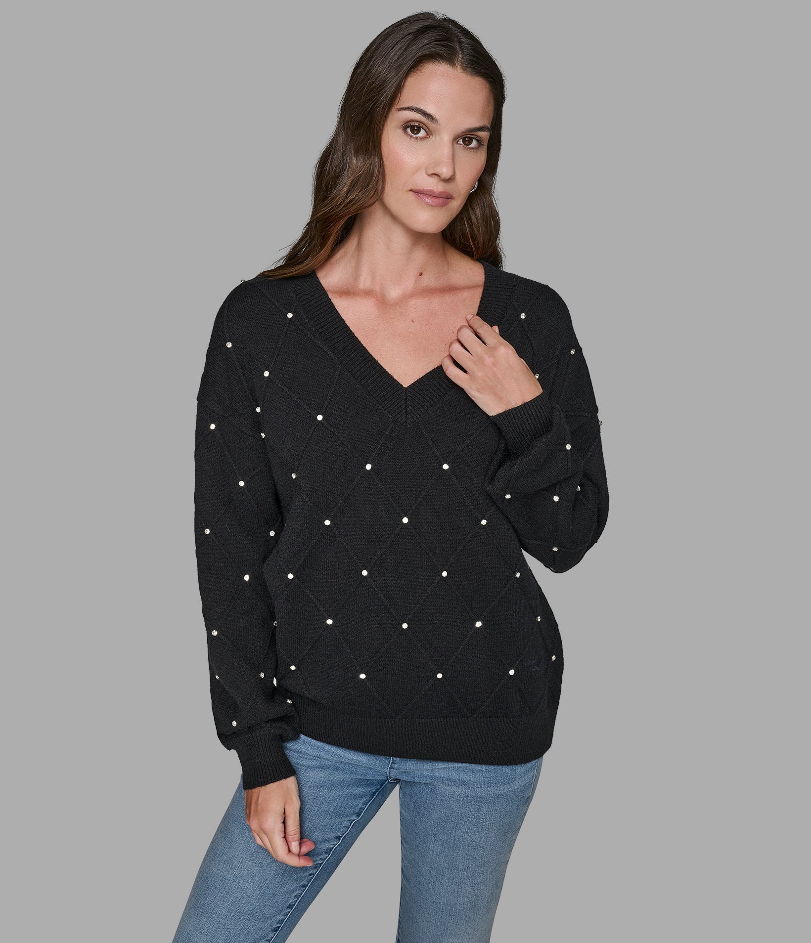 4870-pearl-v-neck-sweater-3.jpg PEARL V-NECK SWEATER
