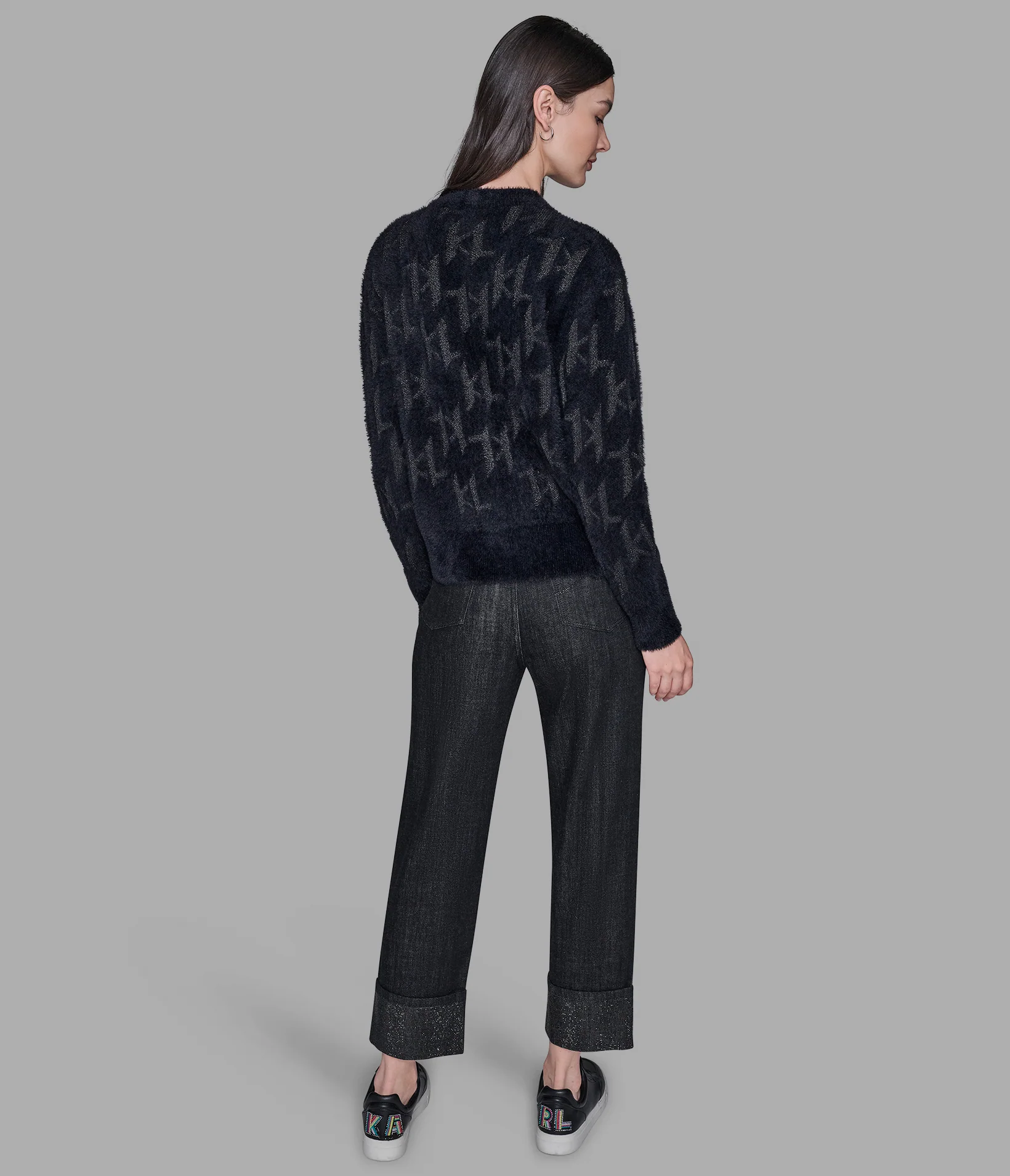 4891-fuzzy-kl-cardigan-2.webp FUZZY KL CARDIGAN