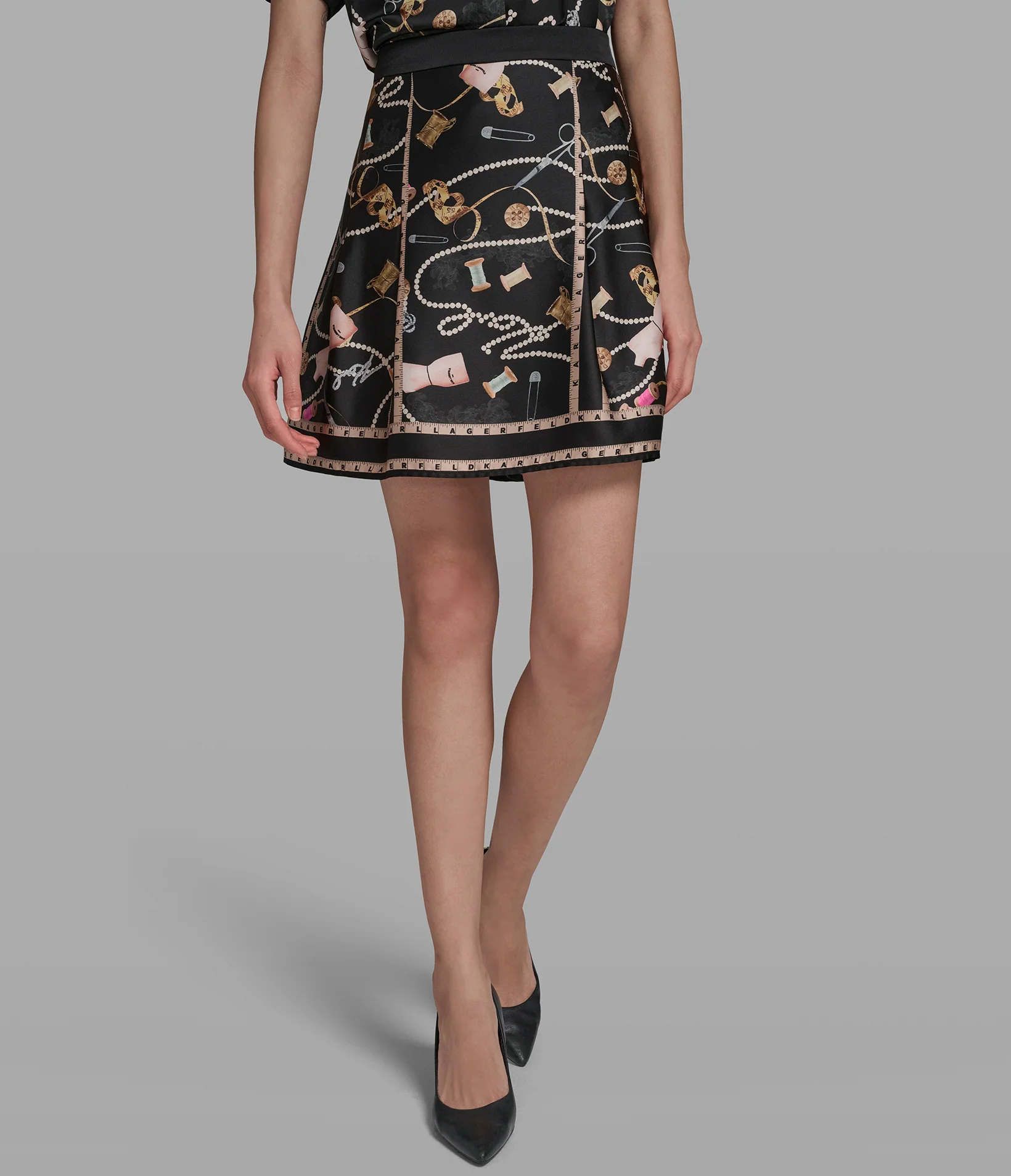 SATIN PRINTED MINI SKIRT