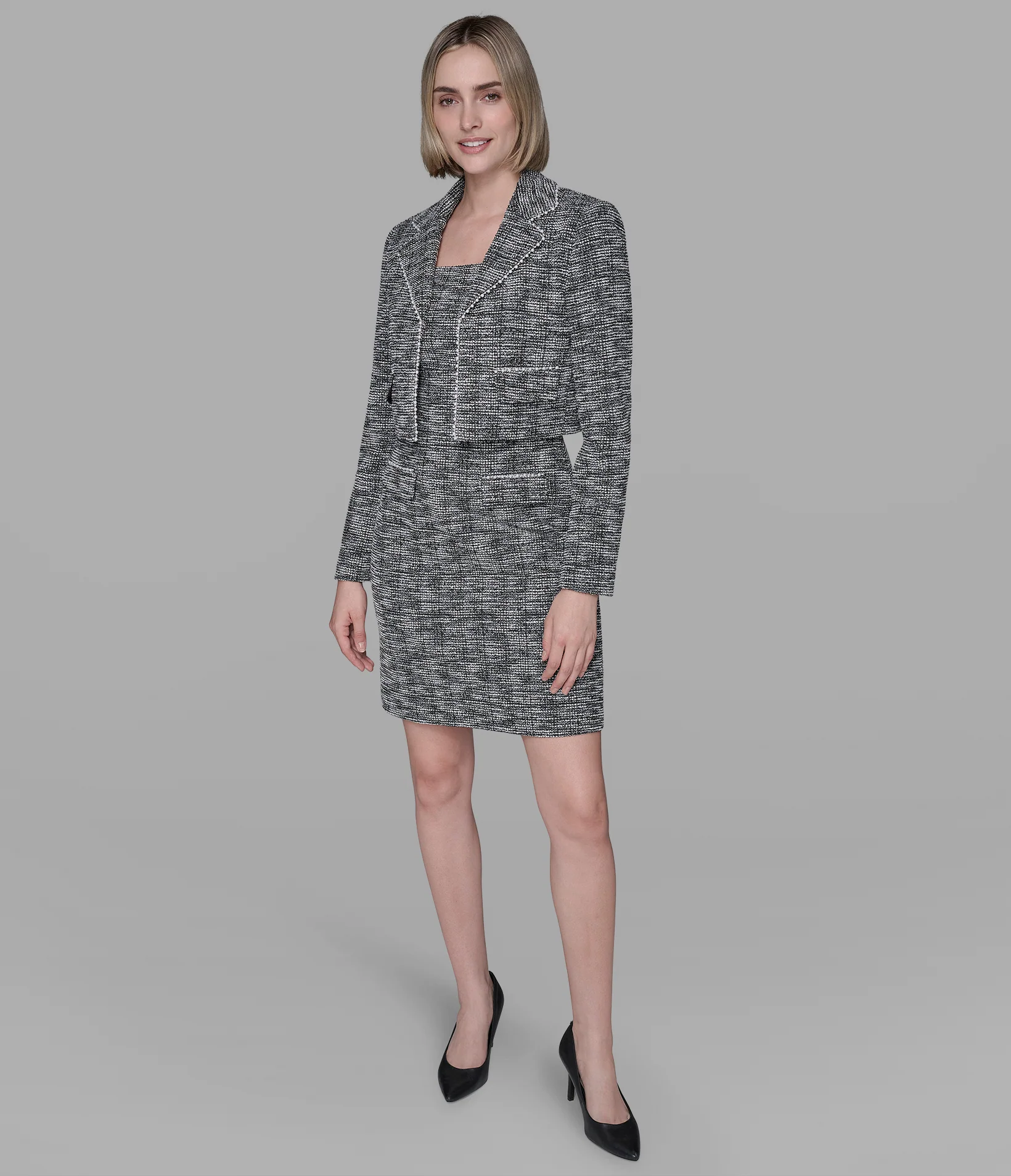 5724-cropped-metallic-tweed-jacket-1.webp CROPPED METALLIC TWEED JACKET