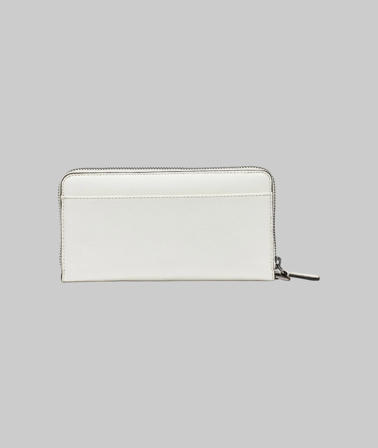 5839-large-zip-wallet-with-pins-3.webp LARGE ZIP WALLET WITH PINS